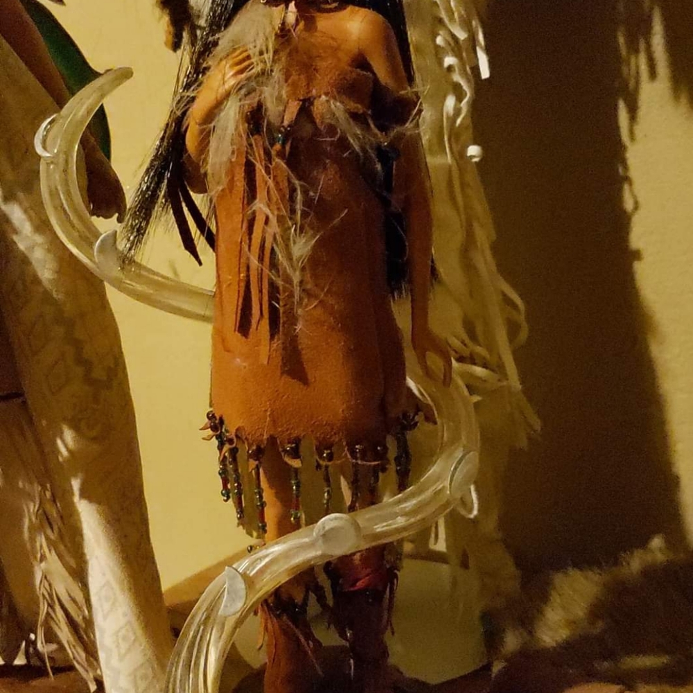 Native Porcelain dolls - Picture 5 of 10